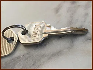 Norwalk Locksmith Store Norwalk, CT 203-533-3118 - 14-63-broken-key